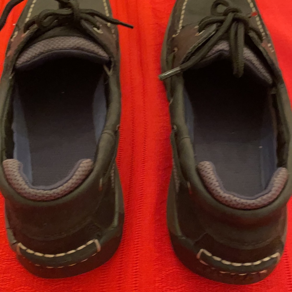 Sperry top-sider, lanyard 2 eye black used but great shape (OLCC) - Picture 6 of 12